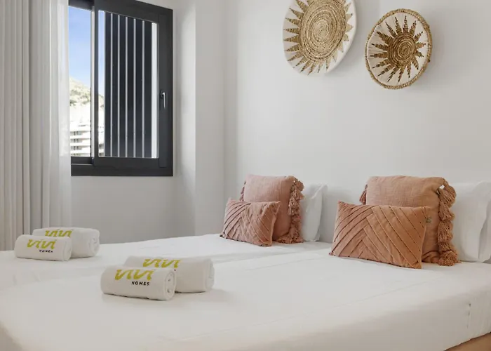 아파트 Vivi Homes -viva La Vida - Sea Views - Pool - Terrace 푸엔히롤라