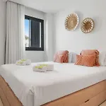 Vivi Homes -viva La Vida - Sea Views - Pool - Terrace *