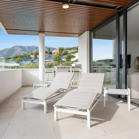 Vivi Homes -viva La Vida - Sea Views - Pool - Terrace * Fuengirola