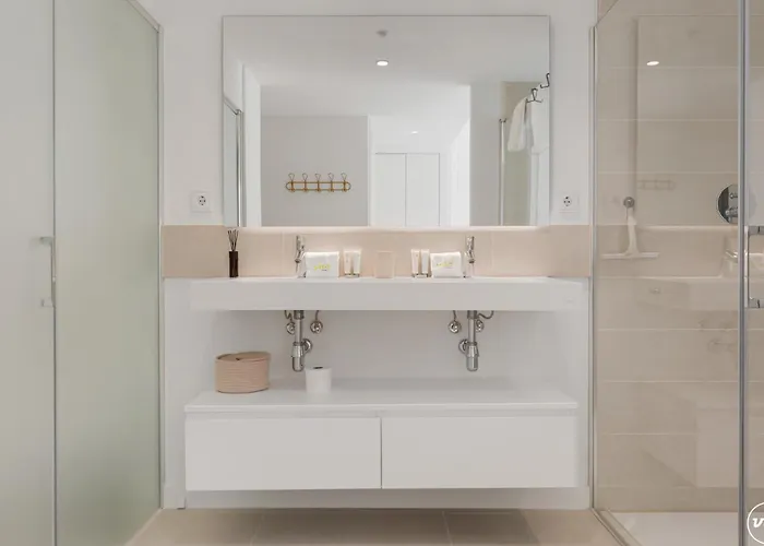 Апартаменти Vivi Homes -viva La Vida - Sea Views - Pool - Terrace Фуенхірола