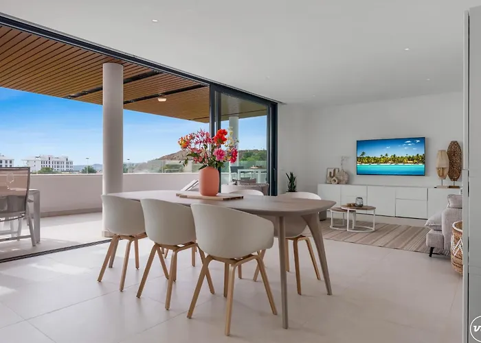 Vivi Homes -viva La Vida - Sea Views - Pool - Terrace Апартаменти